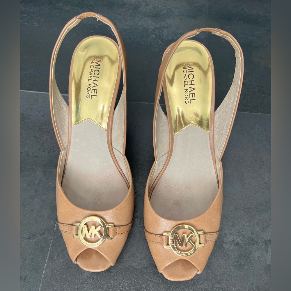 Michael Kors Sling Back Leather Wedges, Tan, Size 9.5